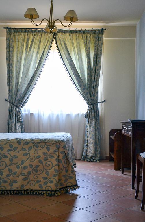 Villa Luigi Hotel & Restaurant Nuova Gestione Villa Rosa Di Martinsicuro Kamer foto