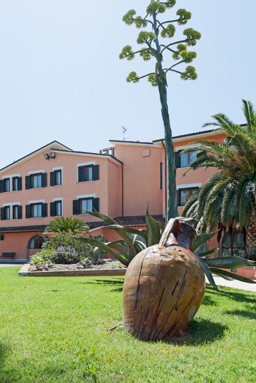 Villa Luigi Hotel & Restaurant Nuova Gestione Villa Rosa Di Martinsicuro Buitenkant foto