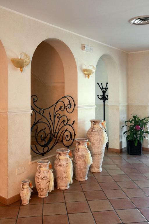 Villa Luigi Hotel & Restaurant Nuova Gestione Villa Rosa Di Martinsicuro Buitenkant foto