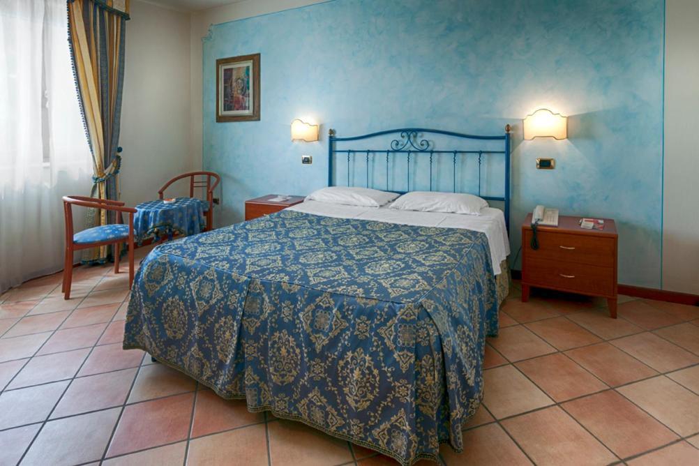 Villa Luigi Hotel & Restaurant Nuova Gestione Villa Rosa Di Martinsicuro Kamer foto