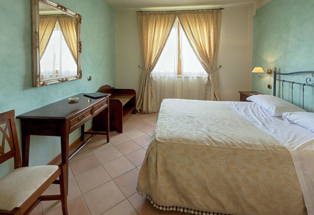 Villa Luigi Hotel & Restaurant Nuova Gestione Villa Rosa Di Martinsicuro Buitenkant foto